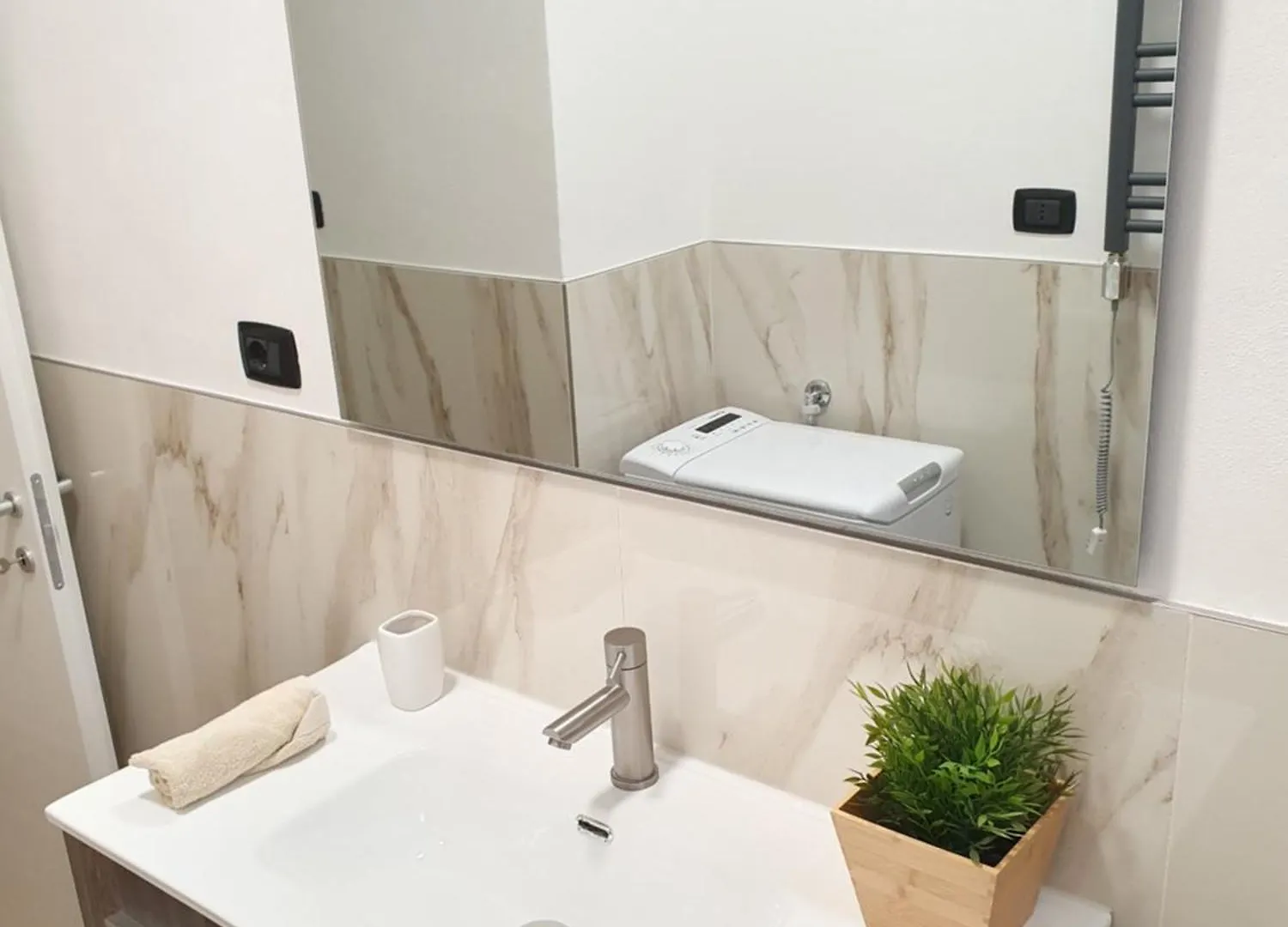 شقة Dolce Vita Beach House - Trilocali Nuovi E Moderni Sul Mare ريميني إيطاليا