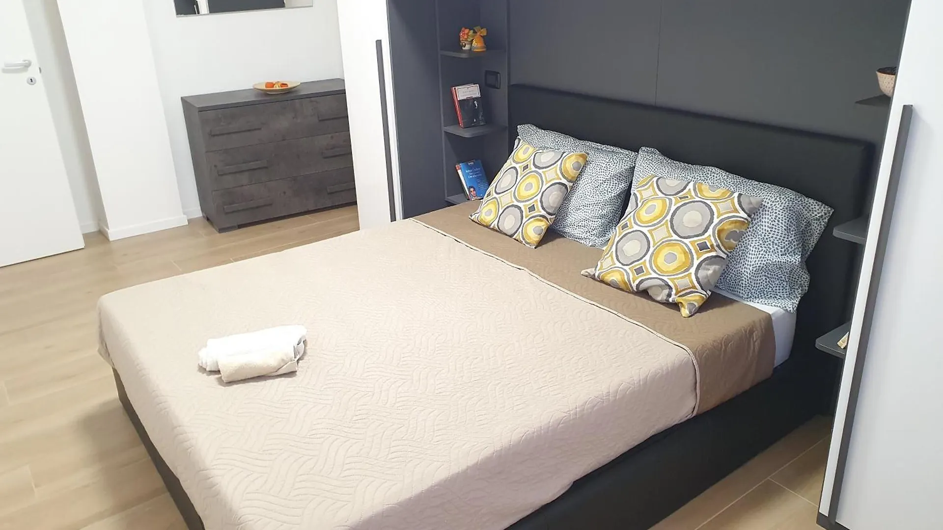 Dolce Vita Beach House - Trilocali Nuovi E Moderni Sul Mare ريميني شقة